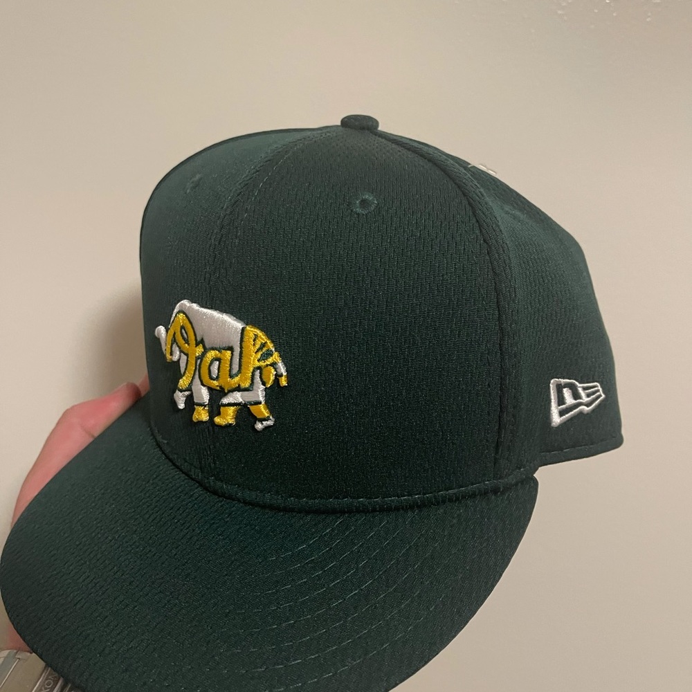 Brand New Oakland A’s Spring Training 2020 Hat New Era Size 8 - Picture 2 of 5